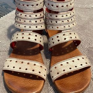 Bed Stu Artemis Gladiator Sandal Size 6.5 Off White Color
